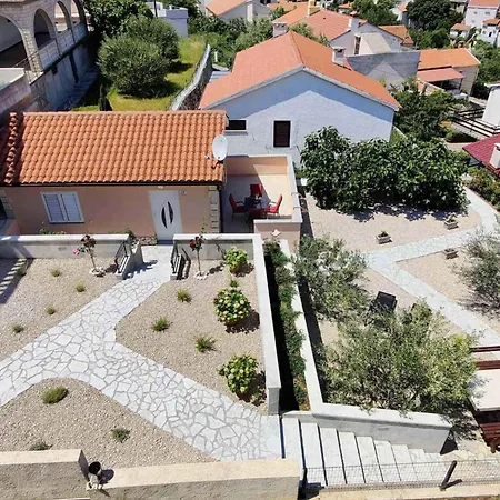 Near In Vrbnik-insel Krk 45799 瓦比尼科